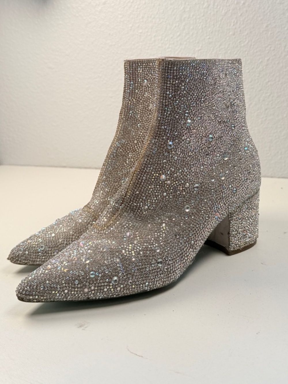 Betsey Johnson Kyla Silver Rhinestone Crystal Pointed Toe Booties Size 7